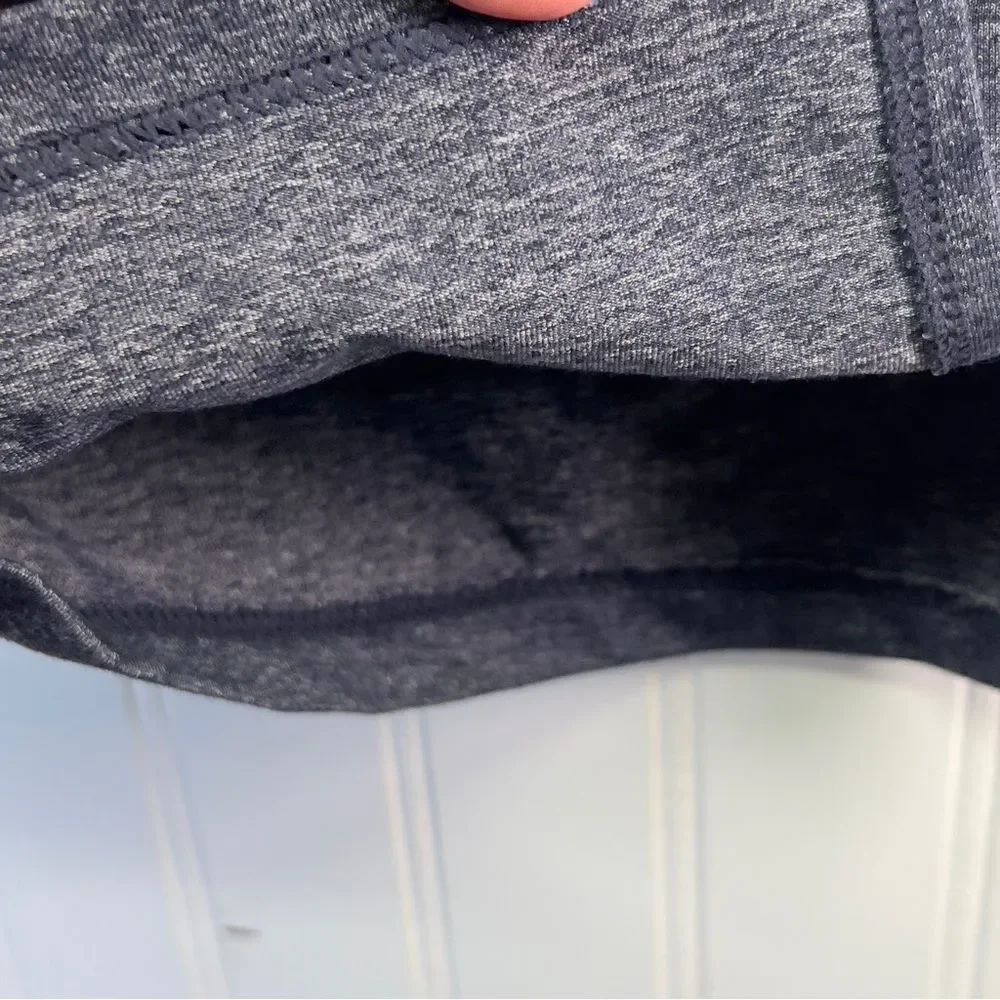 ATHLETA Capri Pants Sz. Medium - Picture 7 of 15